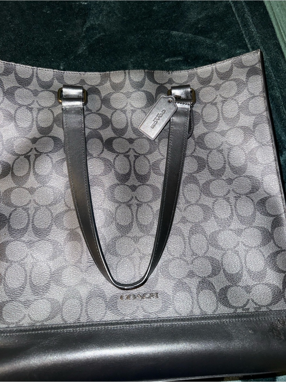 Unisex Coach Black Signature Messenger Tote with Adjustable Strap - Picture 2 of 4